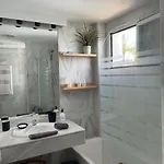 Beautiful 2 Bedroom In Puerto Banus ! * ماربيا