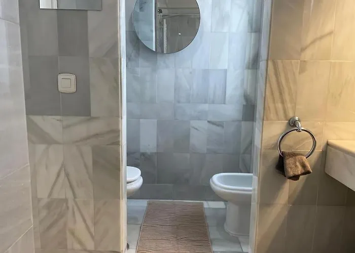 Beautiful 2 Bedroom In Puerto Banus ! Apartman *