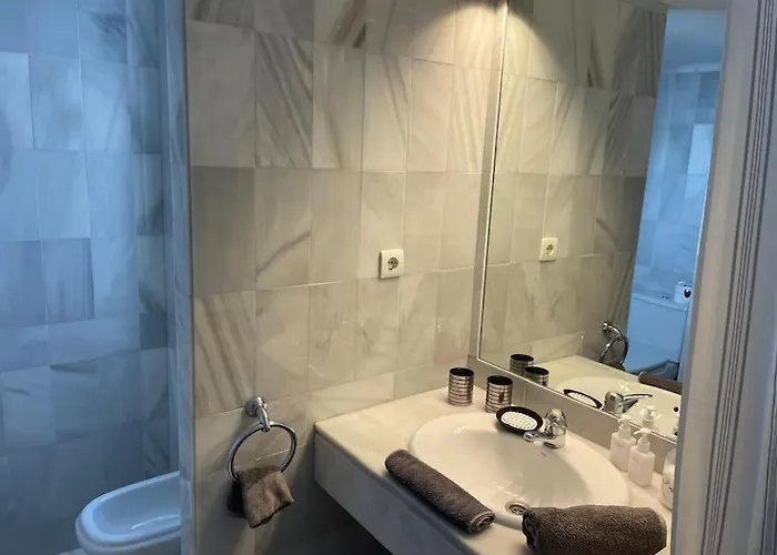 Beautiful 2 Bedroom In Puerto Banus ! Apartman Marbella