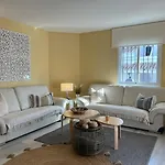 Beautiful 2 Bedroom In Puerto Banus ! Apartment