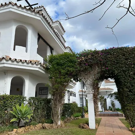 Beautiful 2 Bedroom In Puerto Banus ! * Marbellac