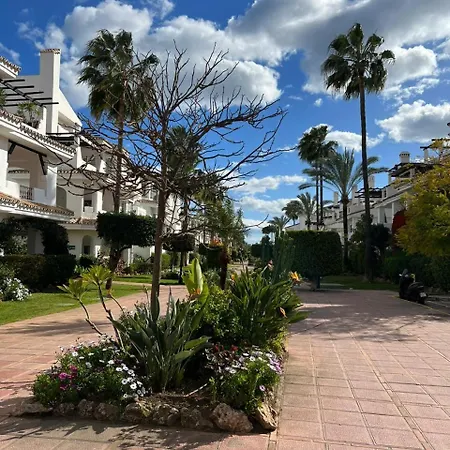 Beautiful 2 Bedroom In Puerto Banus ! Apartman Marbella