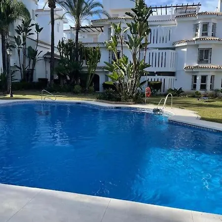 Beautiful 2 Bedroom In Puerto Banus ! *