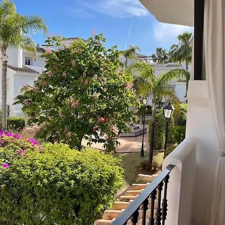 Apartamento Beautiful 2 Bedroom In Puerto Banus !