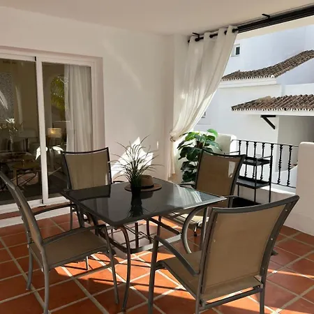 Lejlighed Beautiful 2 Bedroom In Puerto Banus ! Marbella
