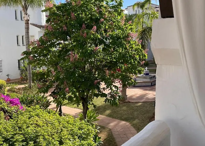 Beautiful 2 Bedroom In Puerto Banus ! *